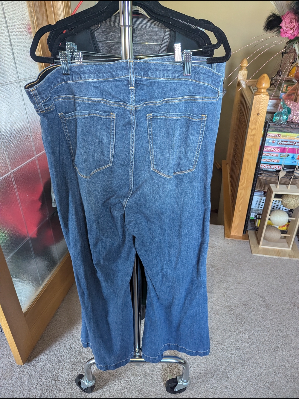 ❤️Torrid Classic Sky High Aline Flare Jeans 22R - Picture 4 of 7